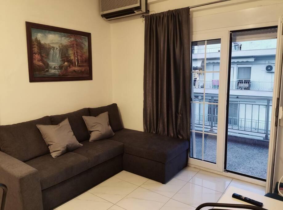 Apartment With 3 Rooms Just 1 Min From The Beach And Free Public Parking Peraia  Luaran gambar