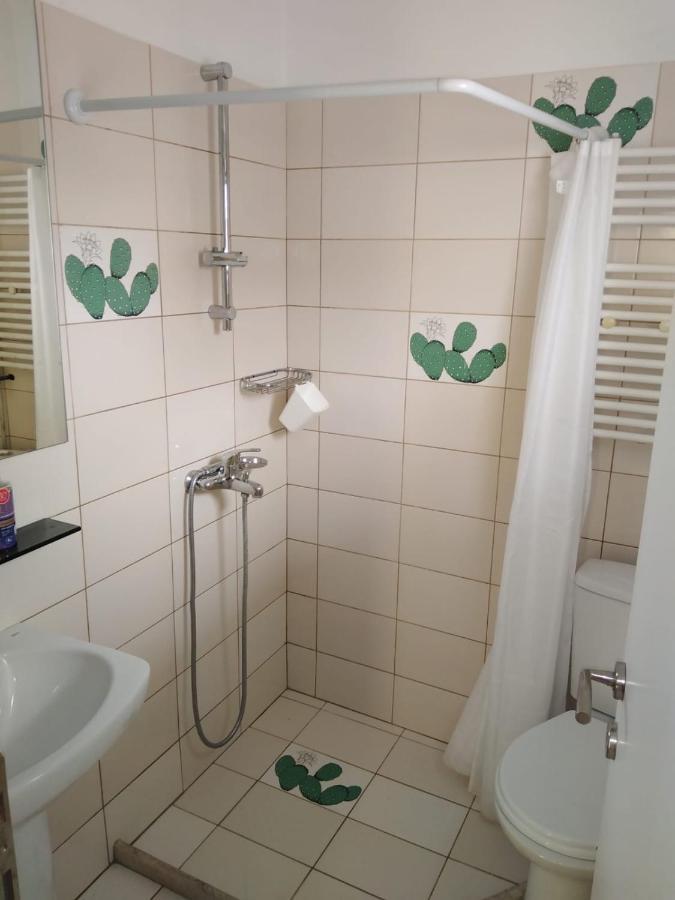 Apartment With 3 Rooms Just 1 Min From The Beach And Free Public Parking Peraia  Luaran gambar